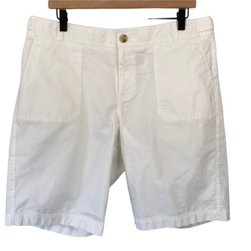 Dockers Bermuda Long Shorts Stretchy Modest Utility Pockets Strap Button Waist